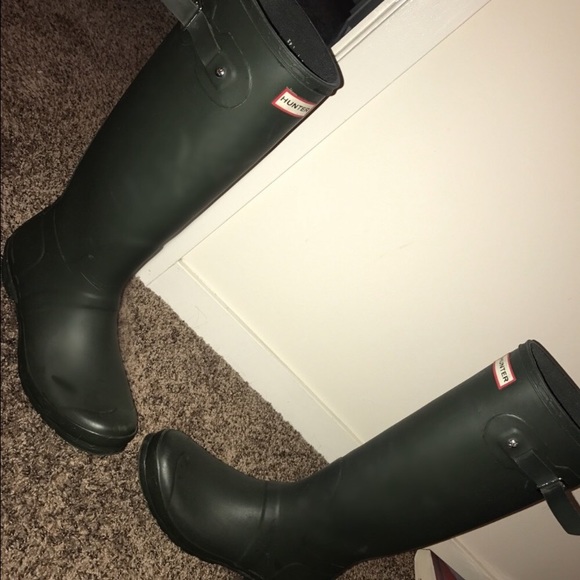 olive green hunter boots